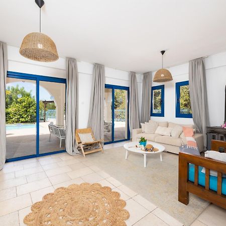 Villa Poseidonas Peyia Ngoại thất bức ảnh