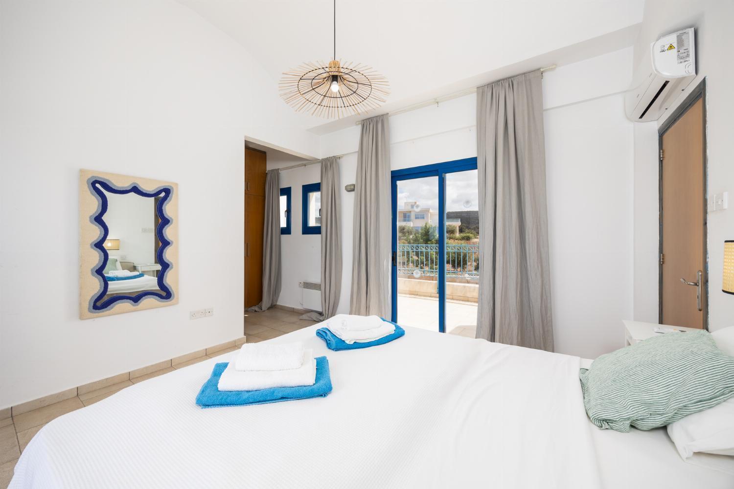 Villa Poseidonas Peyia Ngoại thất bức ảnh